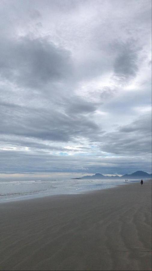 Casa Na Praia - Balneario Gaivotas Itanhaém Exteriör bild